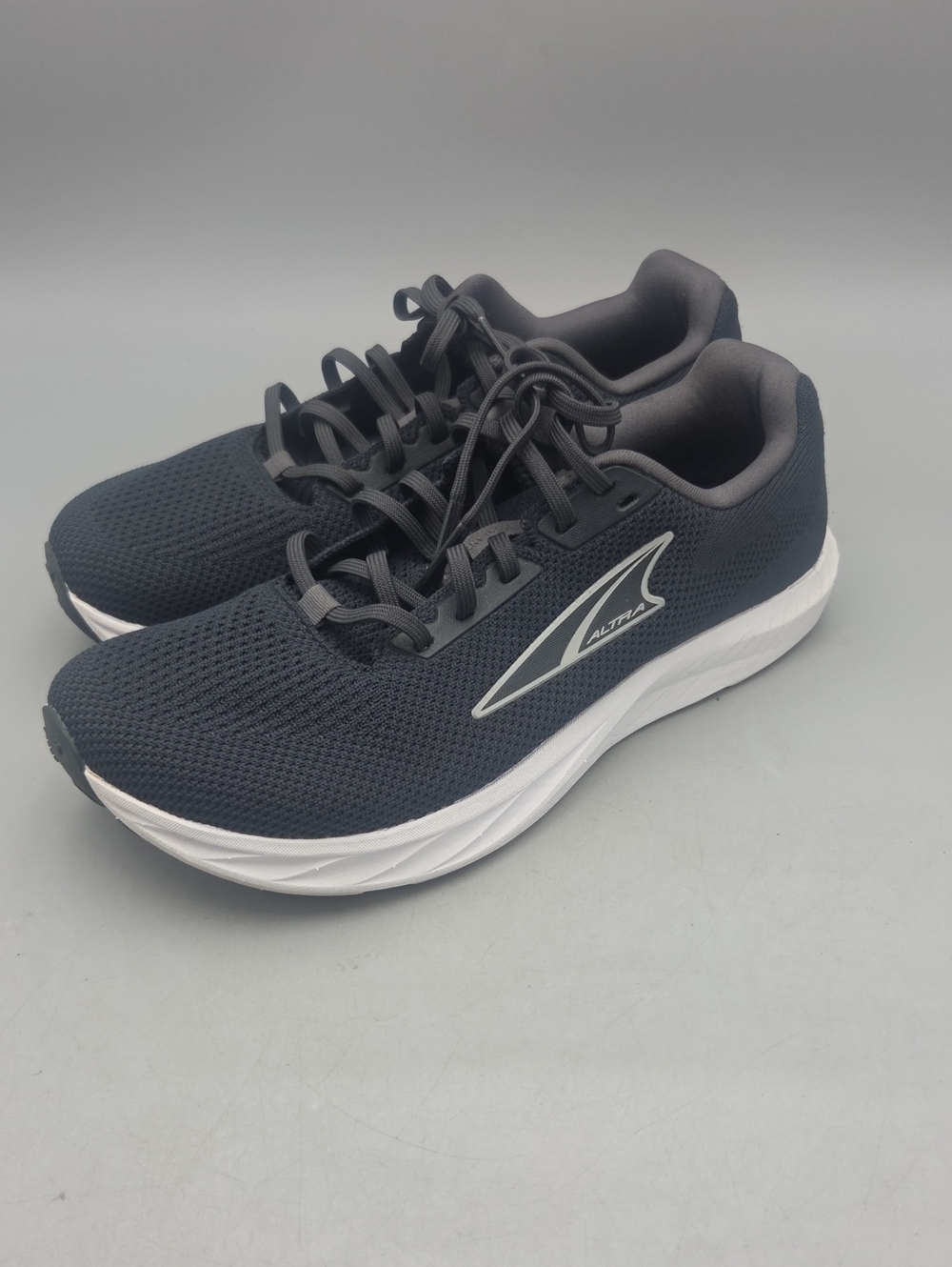 Altra Escalante 4 Womens Size 7 Black White Athletic Running Shoes Sneakers